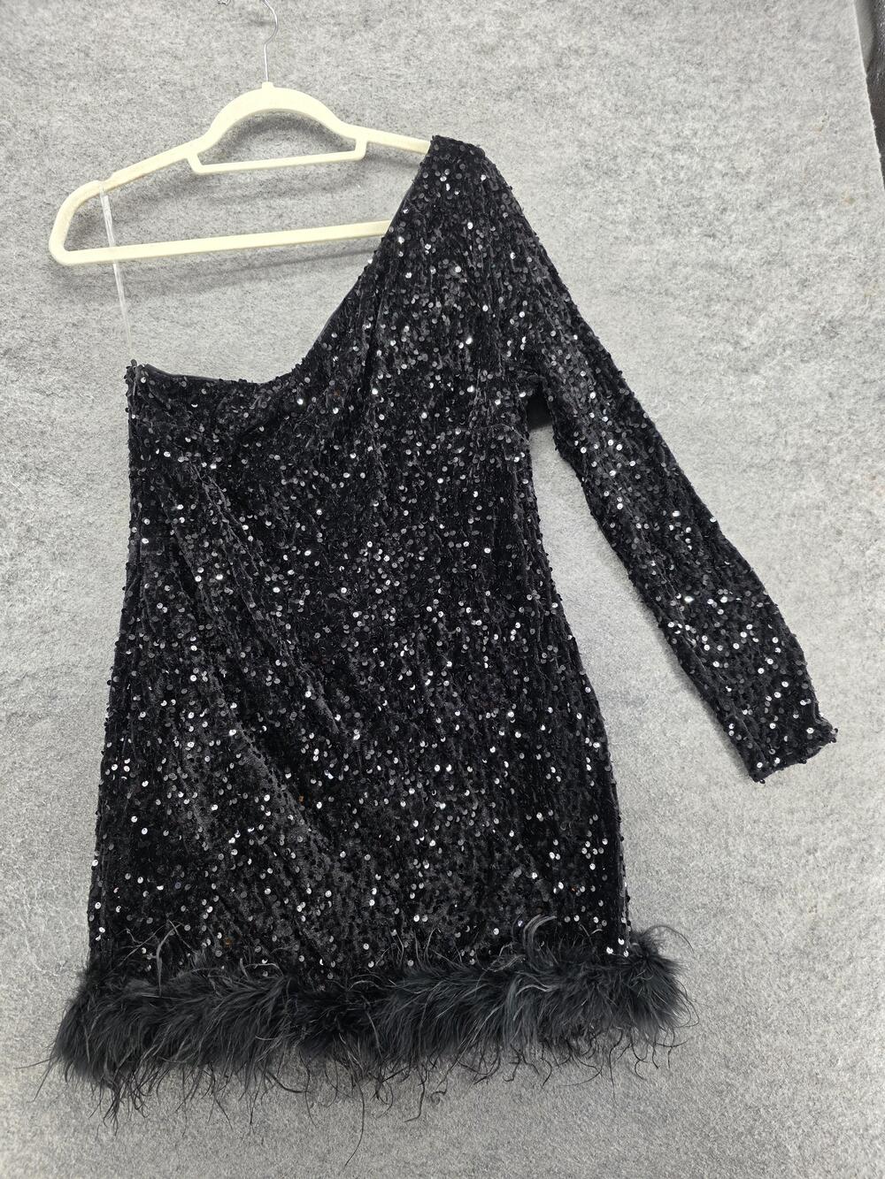 Fashion Nova Dress Womens 1X Black Mini One Shoulder Velvet Sequin Feather